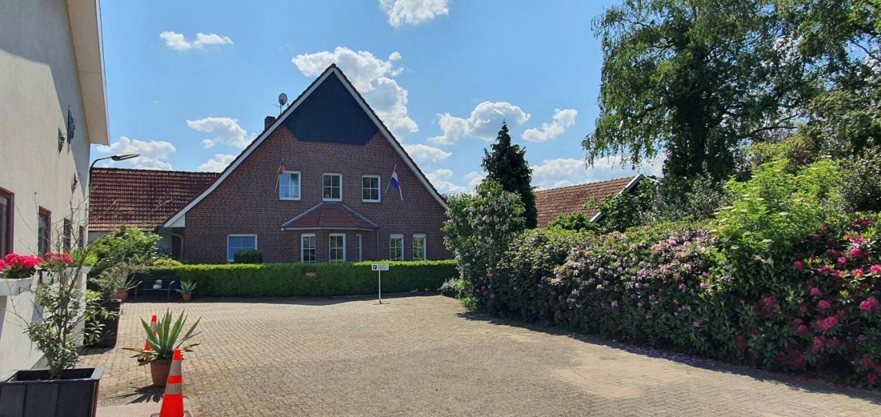Ferienbauernhof De Slaaphoeve Emlichheim Eksteriør billede